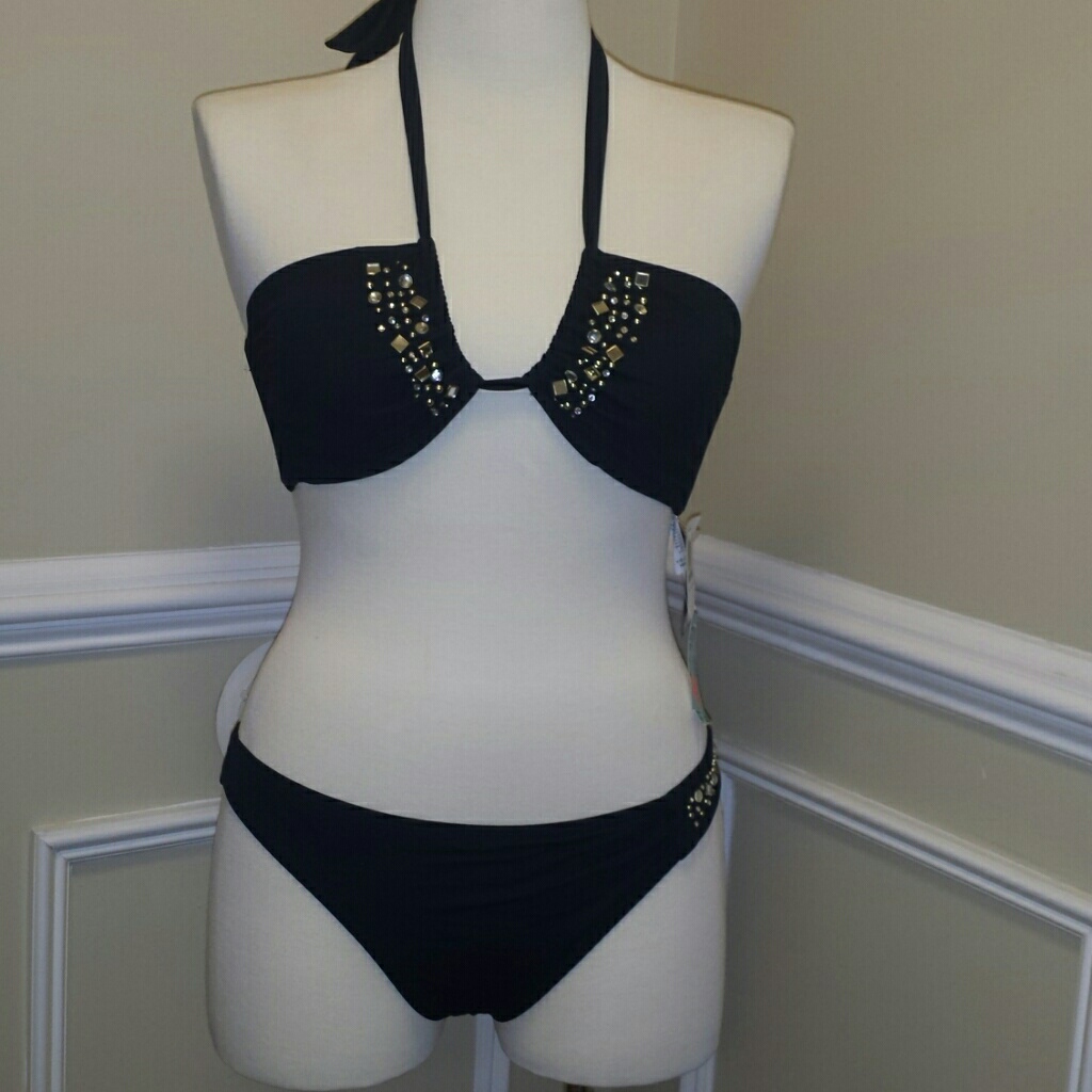 Sale!! Nwt Bandeau Bikini By Guess
